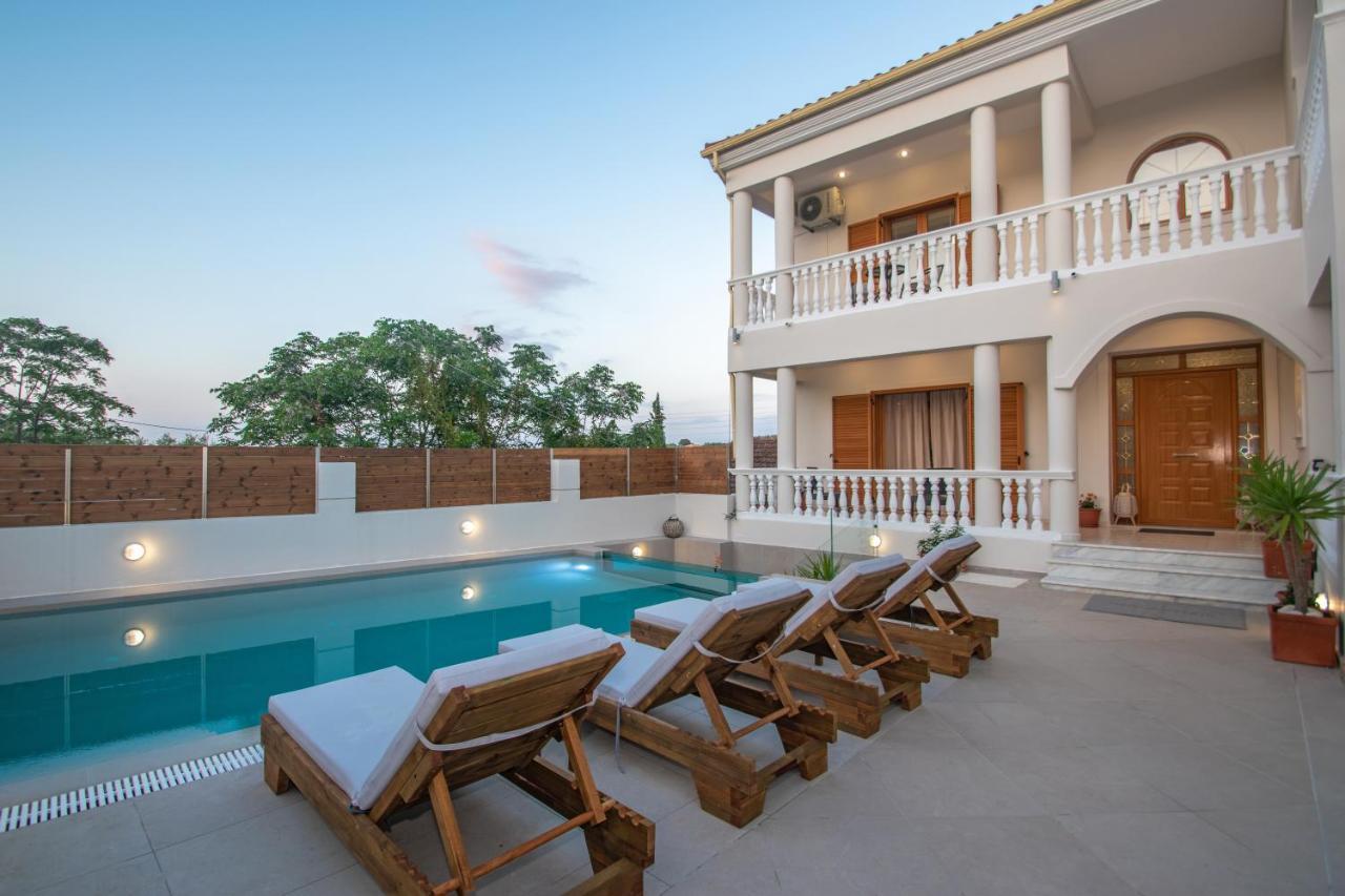 Kozanos Hotel & Suites Alykanas  Ngoại thất bức ảnh